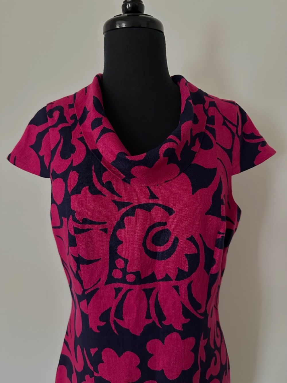TALBOTS 100% Linen Dress Fuchsia Navy Blue Graphic Floral Print Cap Short Sleeve